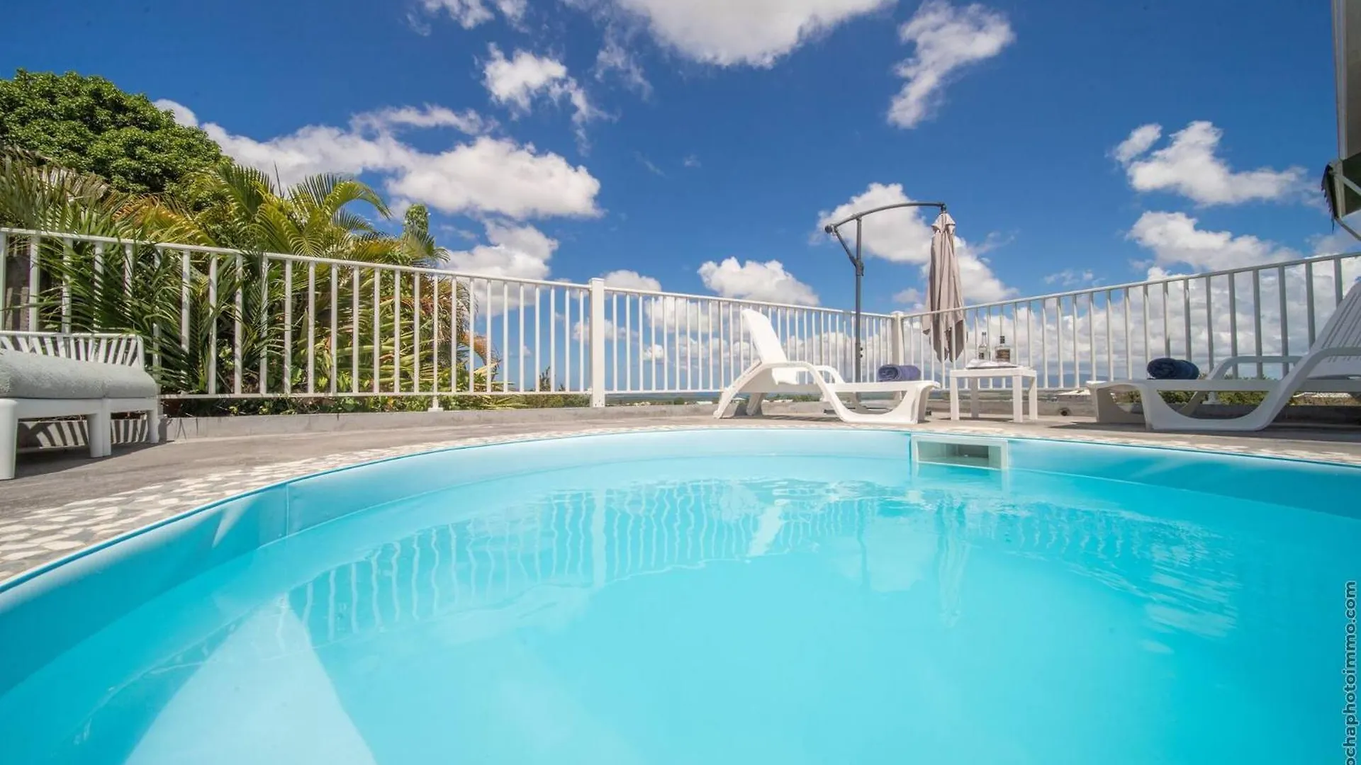 2 Bungalows Avec 2 Piscines Vue Mer Bleu Et Oge Riviere-Salee