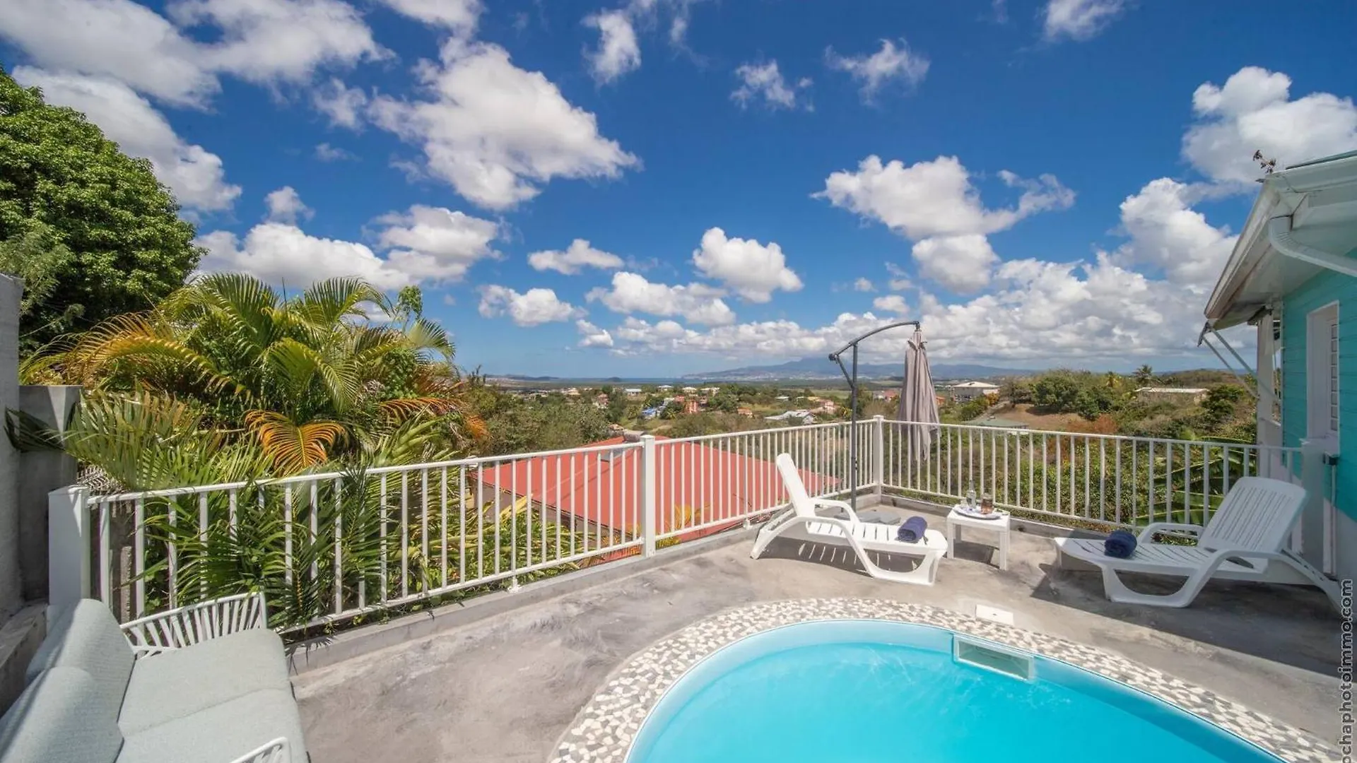 Σπίτι διακοπών 2 Bungalows Avec 2 Piscines Vue Mer Bleu Et Oge Riviere-Salee